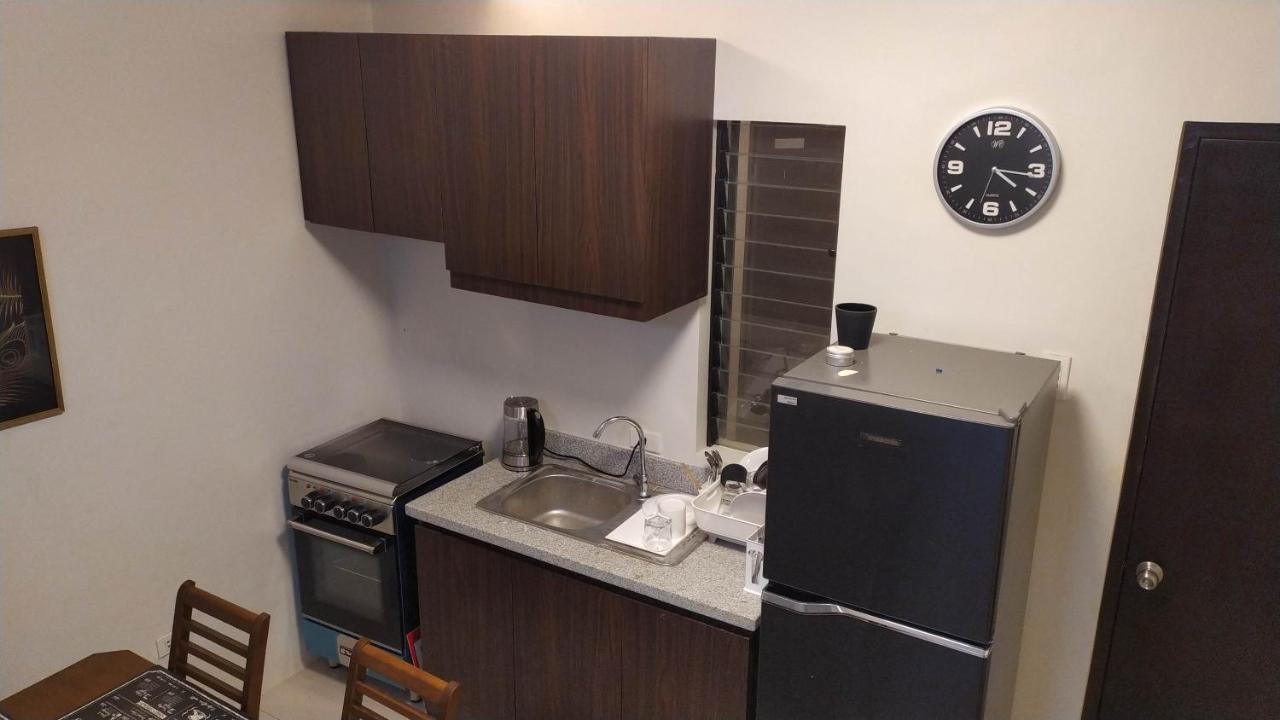 Mactan Airport Guesthouse Мактан Екстериор снимка